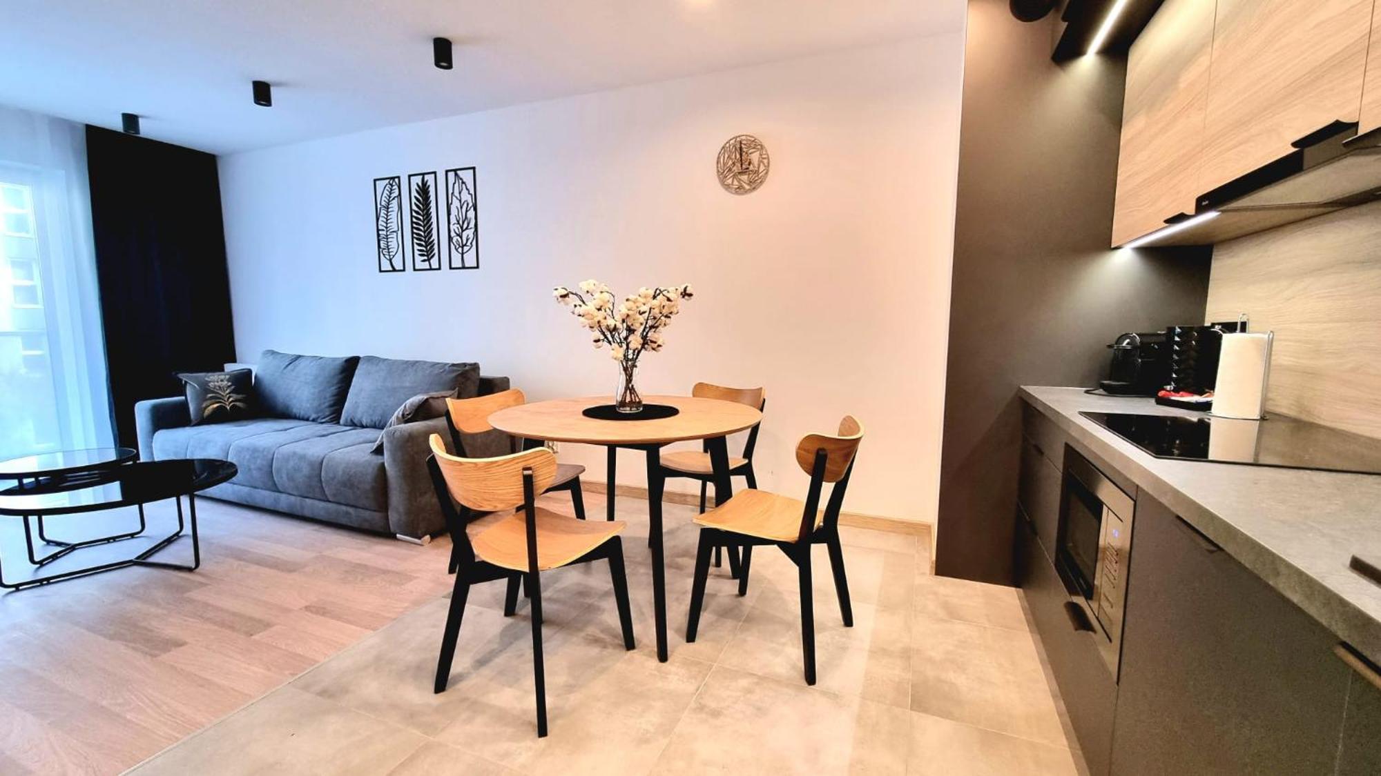 NOOK NOOK Apartments Bytkowska 103 Katowice Rum bild