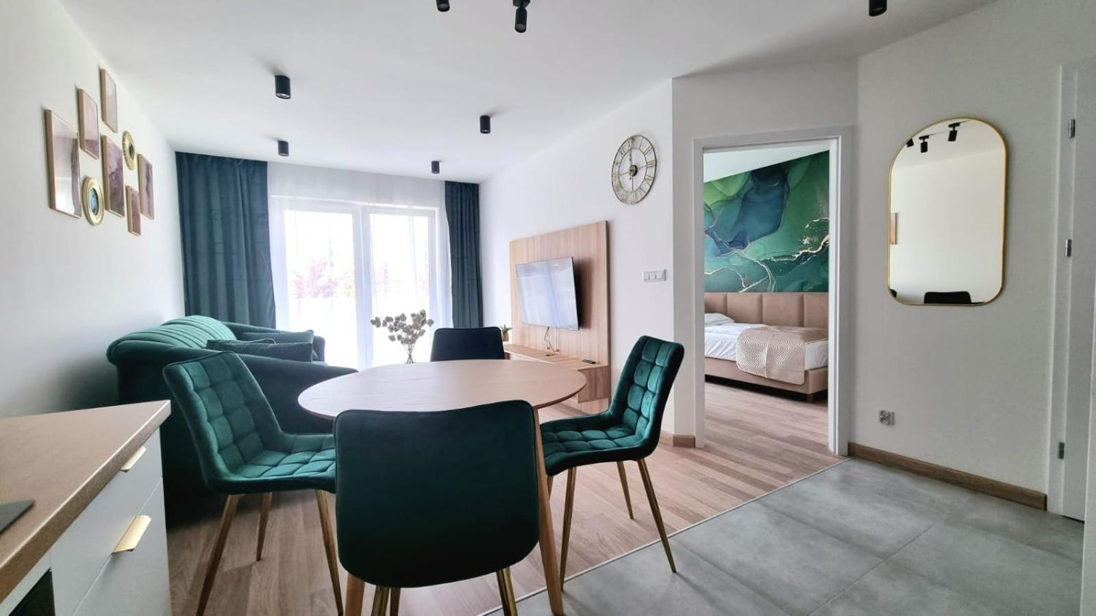 NOOK NOOK Apartments Bytkowska 103 Katowice Rum bild